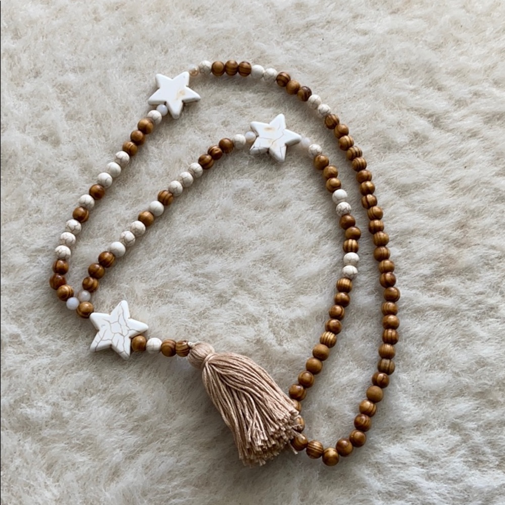Chunky neutral wooden beaded necklace - New
